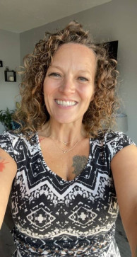 Bella, 41, United States