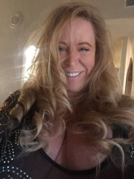 Ann, 62, United States