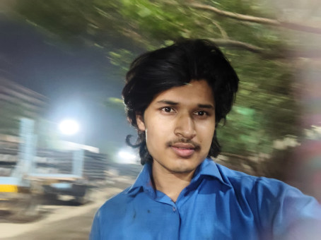 Barun Mahato, 21, India