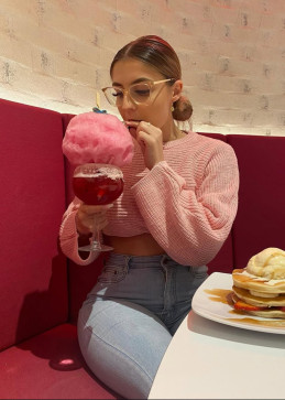 Cathy Paddock, 30, United States