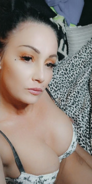 Mistress Maddison, 37, United States