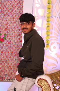 Akshay, 24, India