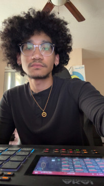 Chrissyy21, 24, United States