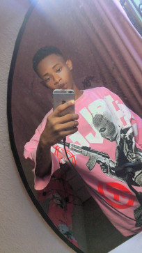 John, 18, United States