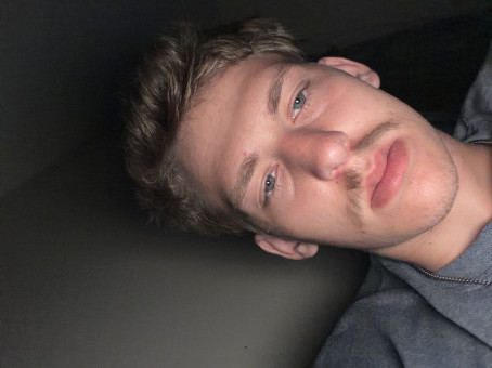 Jayden, 18, United States