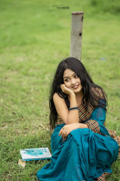 Mmarielleeaj, 21, Singapore