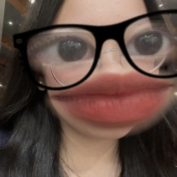 Flan, 19, Philippines