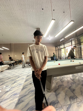 Gilng Alfari, 18, Indonesia