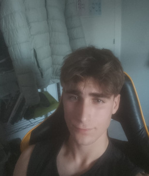 Jan Rectoret, 18, Spain