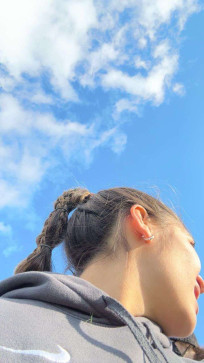 Bowie, 20, United Kingdom