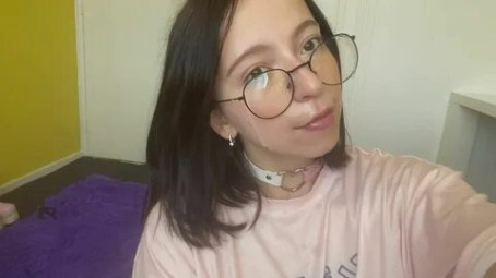 Ezmy, 19, United States