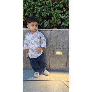 Zedh Bloch, 27, India