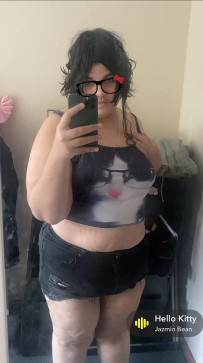 PlumpBunnii, 18, Australia