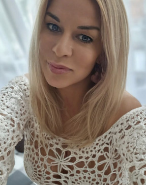 Sandy16, 42, United States