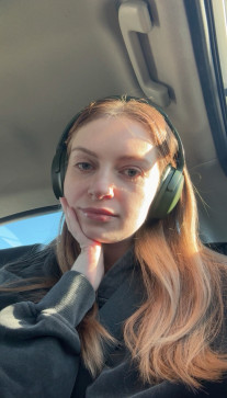 Michelle, 32, United States