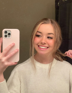 Kelyy, 18, United States