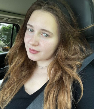 Sarah Lizzy, 31, United States