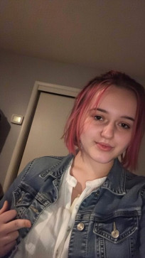 Amanda, 27, United States