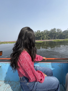 Sakshi, 18, India