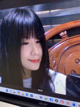 Strowberi, 19, Philippines