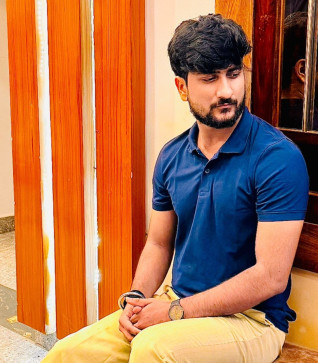 FREEGUY25500, 25, India