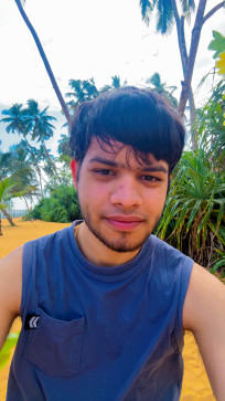 Garvit Dua, 18, India