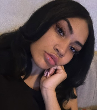 Clara Stephanie, 30, United States