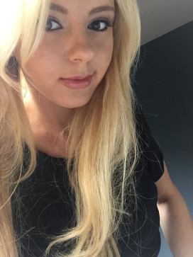 Melissa Francis, 34, United States