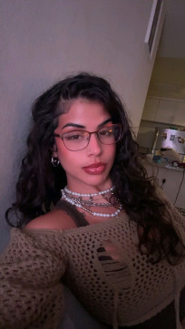 Ashley, 25, United States