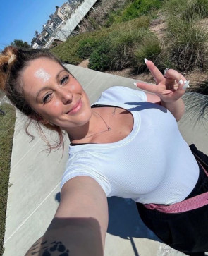 Evelyn, 40, United States