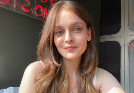 Aminah Sh, 23, Italy