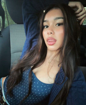 Catherine, 18, Canada