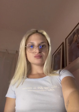 Sweetdreams, 23, United States