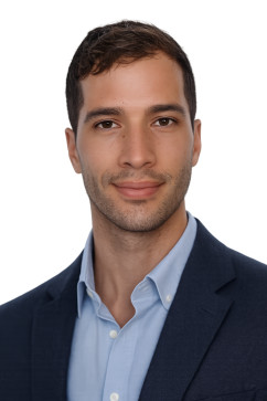 ReadVasconez, 26, United States