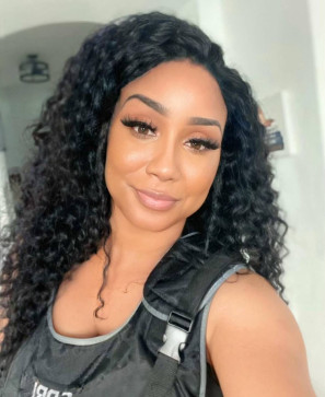 Emma Parker, 43, United States