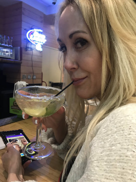 Janet Blinks, 40, United States