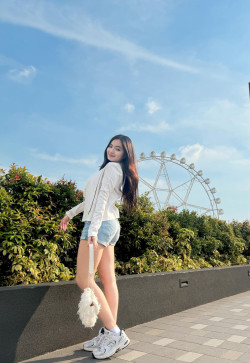 Cheenie, 24, Philippines