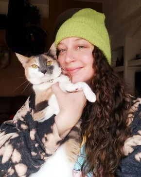 Emillia Cooper, 26, Germany