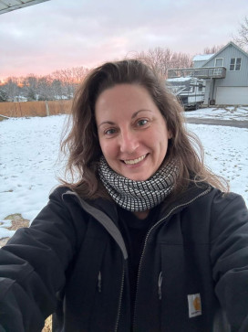 Dragon Leya, 40, Canada