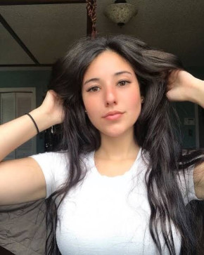 Isabella, 27, Canada