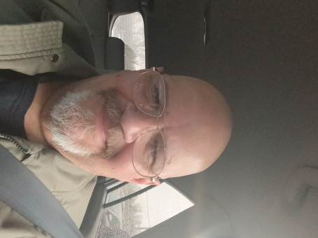 JoeKnows, 59, United States