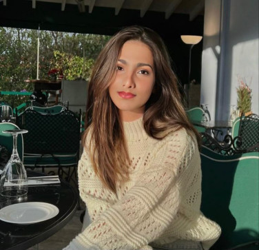 Maria, 20, United States