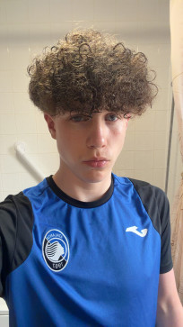 Jj, 18, United Kingdom