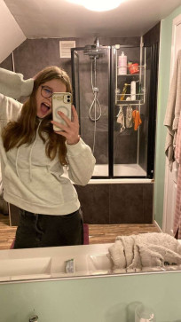 Sabrina Beena, 18, Italy
