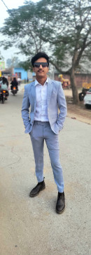 Fataak Se Gyn, 18, India