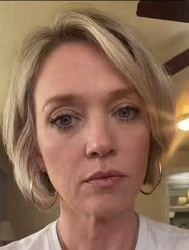 Kimberly Barnes, 33, United States