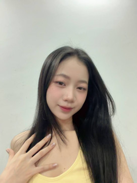 Mika Gis, 35, Germany