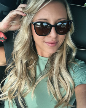 Ella, 39, United States