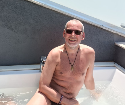 Tony 12345, 60, United Kingdom