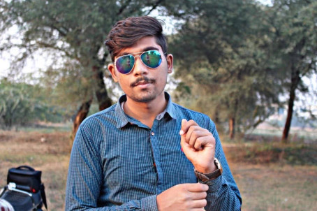 Nazar Freed, 18, United Kingdom